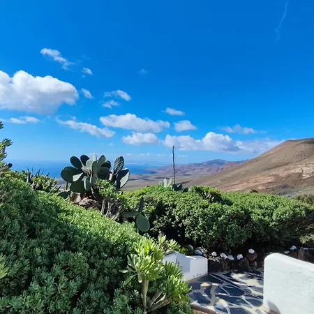 Suites Tabaiba - Macaronesiahomes Feriehus La Asomada (Lanzarote)