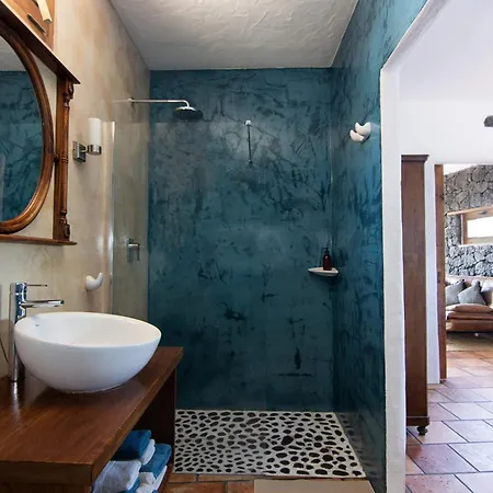 Tabaiba - Macaronesiahomes بيت للعطل